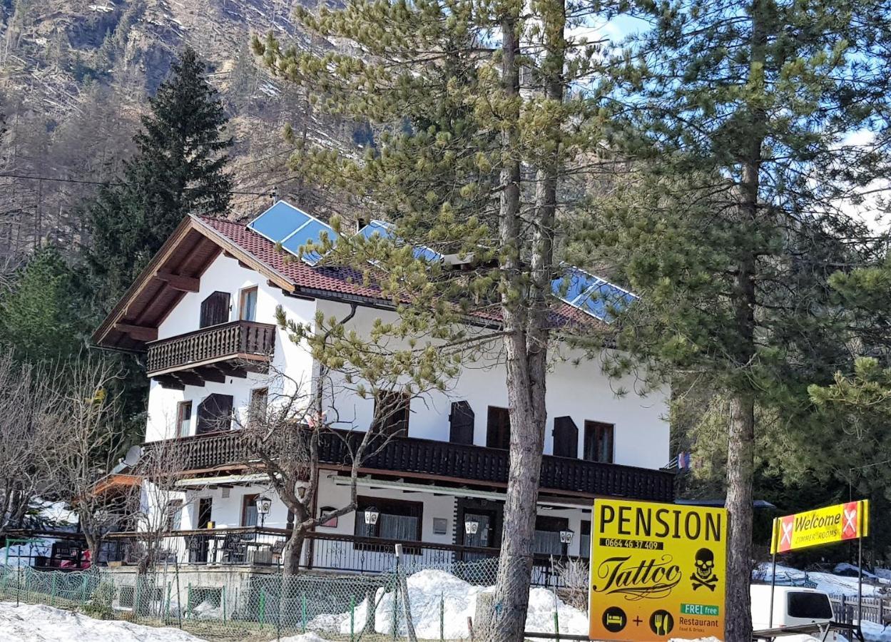 Tattoo Pension Mit Restaurant Und Tattoo-Studio Mörtschach Exteriör bild