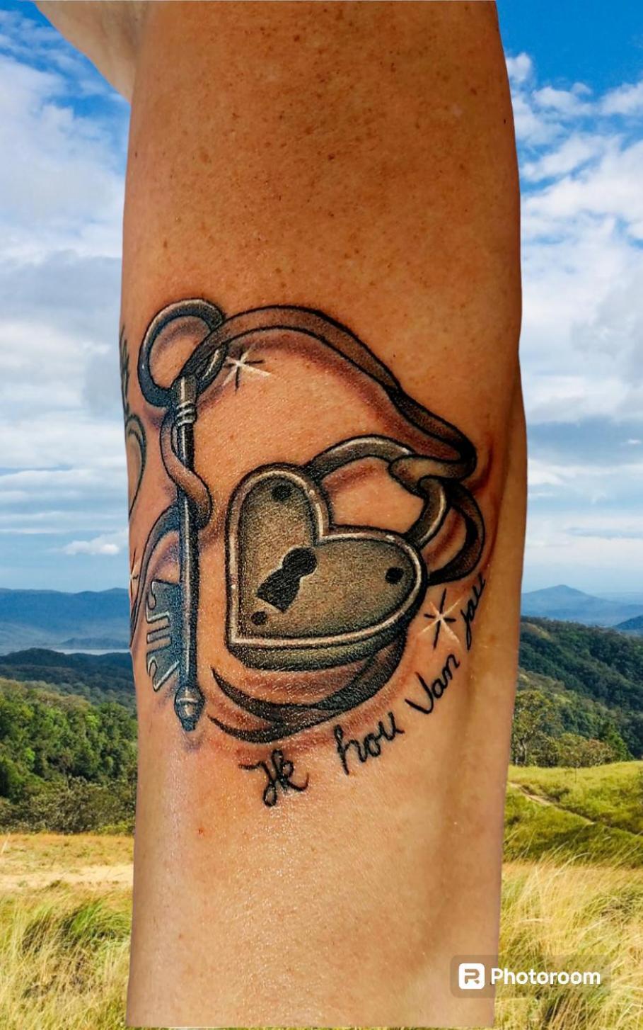 Tattoo Pension Mit Restaurant Und Tattoo-Studio Mörtschach Exteriör bild